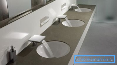 Automatické směšovače jsou na vyžádání na veřejných místech.