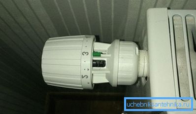 Automatické řízení topení s termovzdušným ventilátorem