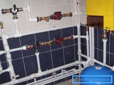 Pro výstavbu komunikací můžete použít různé materiály.