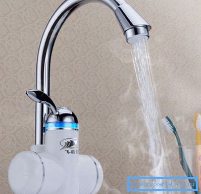 Dalším způsobem kombinace vody a elektřiny je elektrický ohřívač vody.