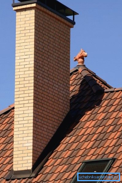 Fotografie větrací šachty venkovské chatky