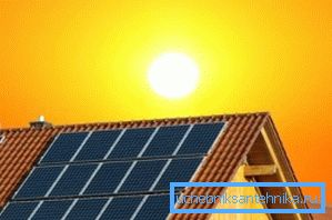Solární systém není schopen pokrýt celou potřebu domu pro tepelnou energii.