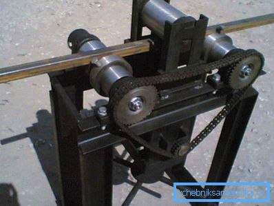 Hydraulické zařízení.