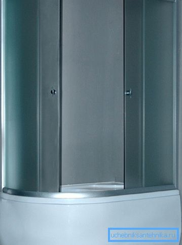 Hluboká sprchová vanička 120x80 může být také součástí rohu, tj. Konstrukce bez vnitřních stěn Hluboká sprchová vanička 120x80 může být také součástí rohu, tj. Konstrukce bez vnitřních stěn