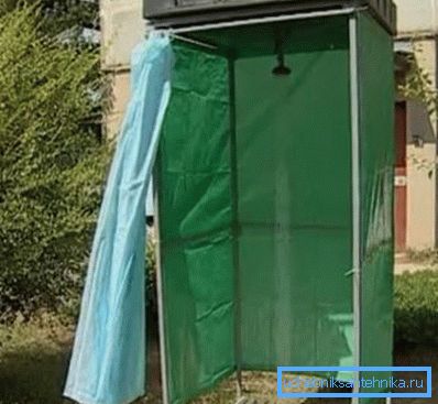 Z konvenčního filmu lze získat takovou strukturu.