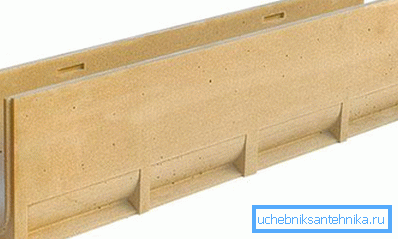 Výrobek je vyroben z polymerního betonu. Výrobek je vyroben z polymerního betonu.