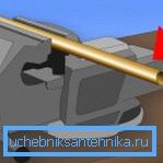 Výrobek musí být uchycen ve svěráku.