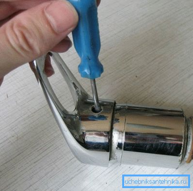 Jak odstranit rukojeť ze směšovače sami Jak odstranit rukojeť ze směšovače sami