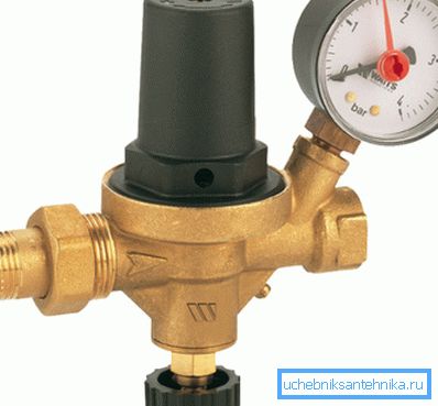 Ventil automatického doplňování otopného systému Watts vám umožňuje řídit objem chladicí kapaliny