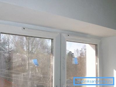 Ventily v horní části ventilů jsou téměř neviditelné. Ventily v horní části ventilů jsou téměř neviditelné.