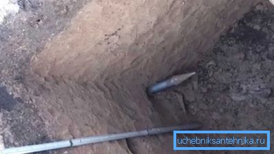 Kuželový hrot pro punkci. Kuželový hrot pro punkci.