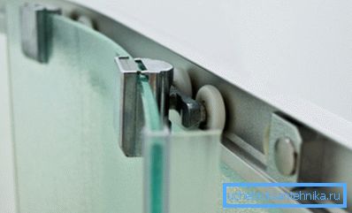 Lepší, když jsou válečky v konstrukci dvojité, jsou mnohem silnější a zajišťují plynulejší pohyb ventilů