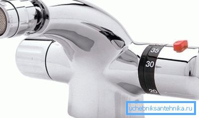 Mechanické ovládání.