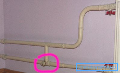 Vložte vložku ventilu obtokem.