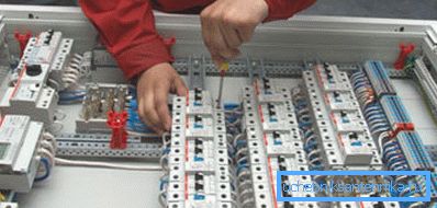 Instalace automatické ventilace je lepší pověřit odborníky.
