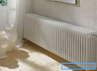 Na fotografii: někdy pro kvalitní vytápění potřebujete spoustu sekcí.