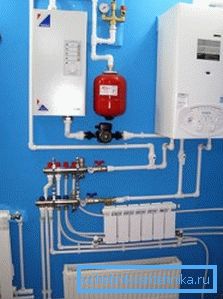 Na fotografii - spojení elektrického kotle je dokončeno. Na fotografii - spojení elektrického kotle je dokončeno.