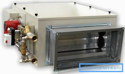 Ve fototechnické jednotce s vestavěným ohřívačem vody. Ve fototechnické jednotce s vestavěným ohřívačem vody.