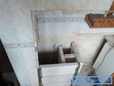 Na obrázku je znázorněno oddělení vnitřního prostoru větracího kanálu Na obrázku je znázorněno oddělení vnitřního prostoru ventilačního kanálu
