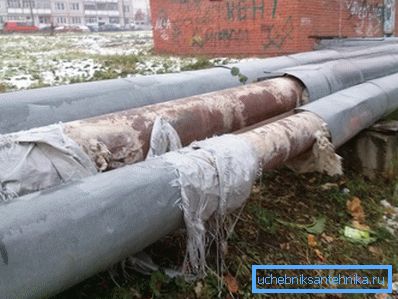 Neizolované potrubí - hlavní zdroj tepelných ztrát Neizolované potrubí - hlavní zdroj tepelných ztrát