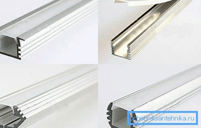 Několik profilových variant pro LED pásy.