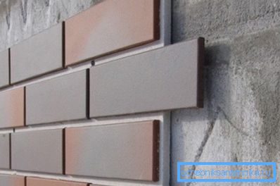 Obkladový pěnový beton.
