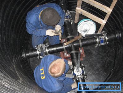 Dávejte pozor na odstup ventilů od stěn. Dávejte pozor na odstup ventilů od stěn.
