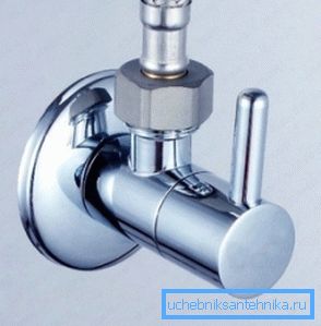 Uzavírací páka je používána v hygienických sprchových soustavách kombinovaných s umyvadlem.