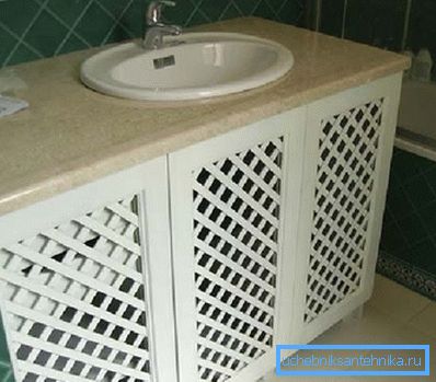 Wicker domácí noční stolek. Wicker domácí noční stolek.