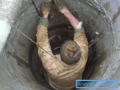 Při čištění studny nezapomeňte zkontrolovat a případně utěsnit švy