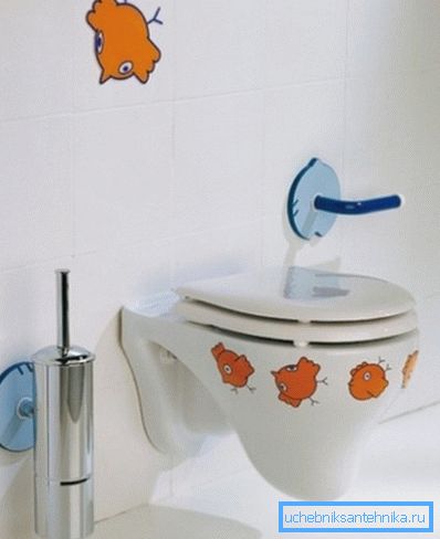S pomocí závěsného WC lze vybavit i toaletu pro děti