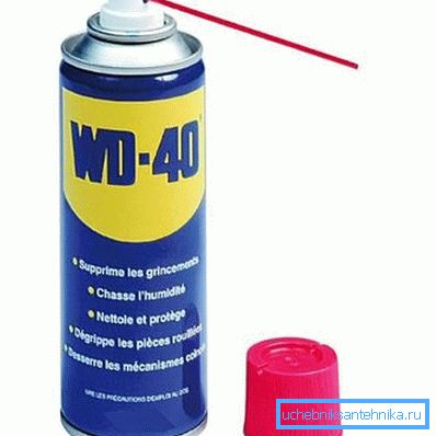 Mazivo WD-40. Zeptejte se v autobusech. Mazivo WD-40. Zeptejte se v autobusech.