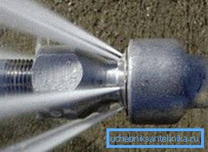 Zvláštní špička zničí i ty nejodolnější pláty