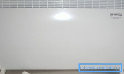 Takové výrobky mohou být mobilní i trvale připojené k podlaze nebo stěně.
