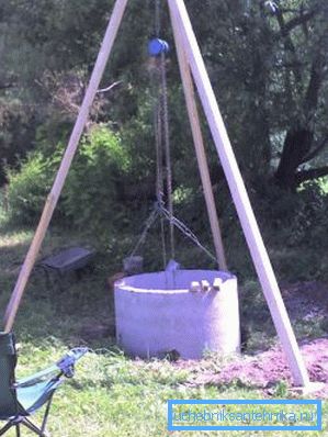 Je vhodné používat stativ s jednotkou. Je vhodné používat stativ s jednotkou.