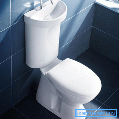 WC s umyvadlem.
