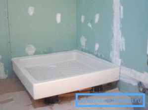 Instalace palety.