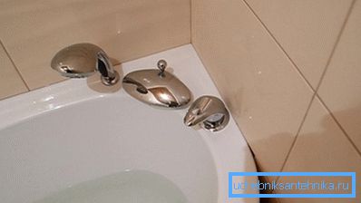 Instalace směšovače do vody Instalace směšovače do vody