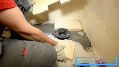Izolace umožňuje vyrovnání základny Izolace umožňuje vyrovnání základny