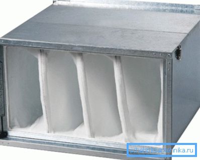 Vláknitý materiál pro jemné čištění vzduchu Vláknitý materiál pro jemné čištění vzduchu