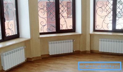 Výběr topných radiátorů pro soukromý dům má své vlastní charakteristiky Výběr topných radiátorů pro soukromý dům má své vlastní charakteristiky