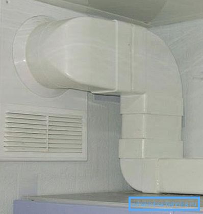 Výfukový kanál lze pokládat s minimálním poškozením. Výfukový kanál lze pokládat s minimálním poškozením.