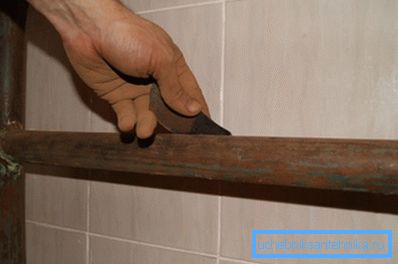 Broušení povrchu brusem Broušení povrchu brusem