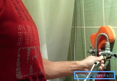 Výměna kranbuksy v mixeru - demontáž
